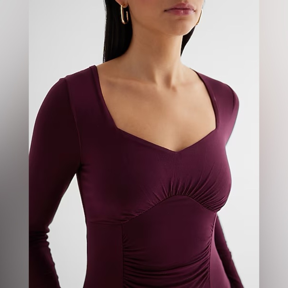 Express Purple Sweetheart Long Sleeve Ruched Side Slit Midi Dress - Picture 2 of 9